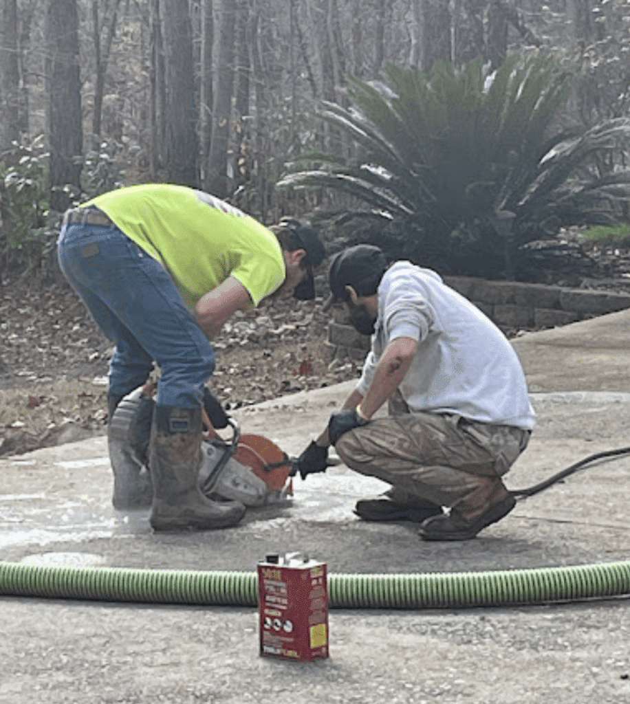 septic tank pumping Oakwood, GA